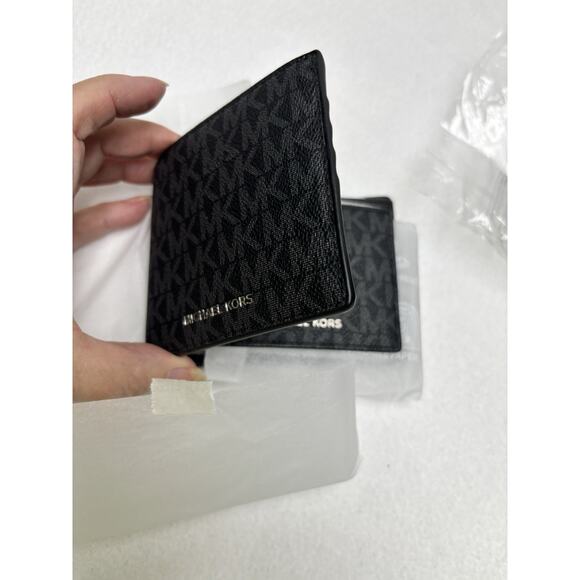 Michael Kors 2 Piece Cooper Logo Passcase Adm/PL Blue Wallet MSRP $198 NEW - Picture 6 of 15